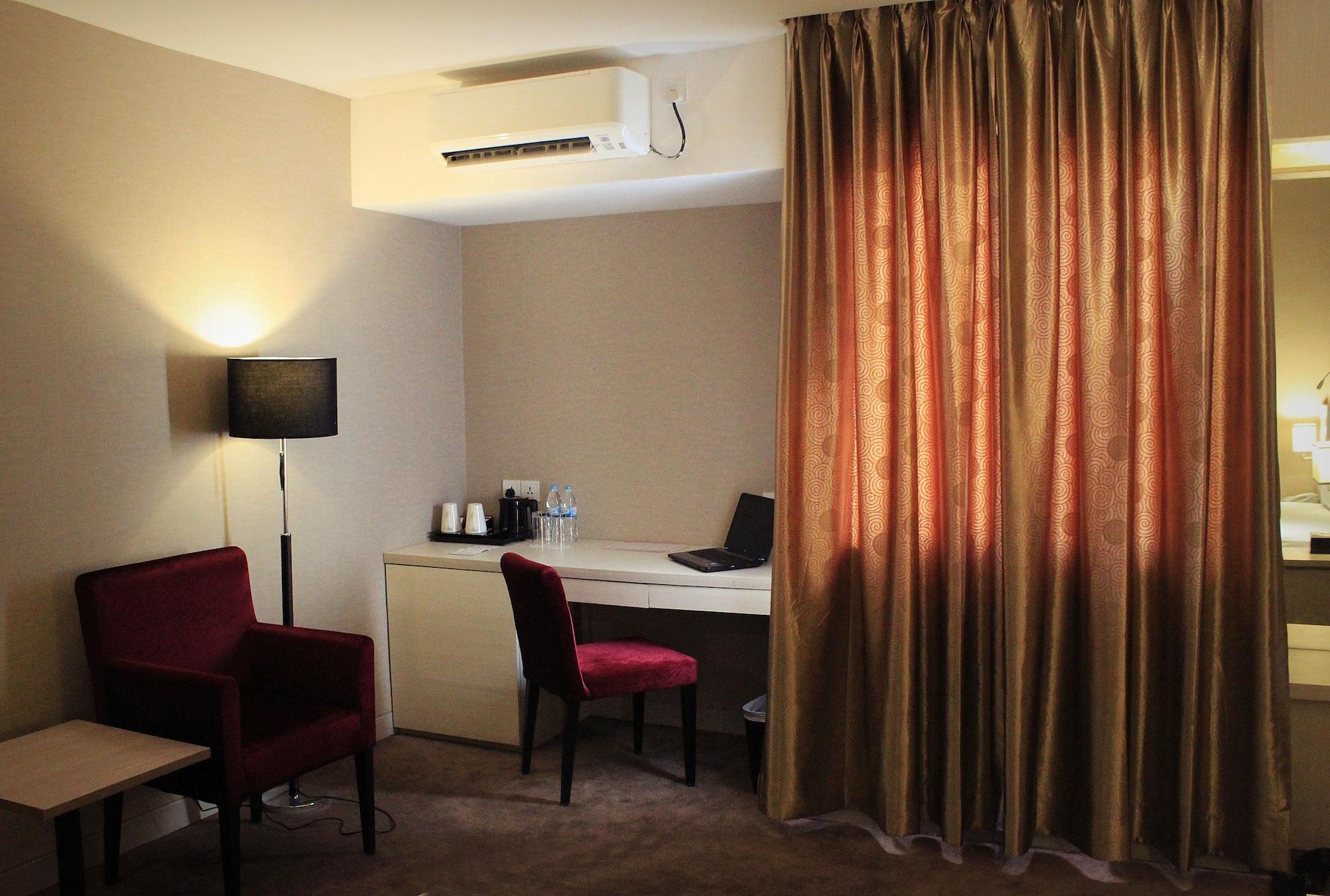Biz Hotel Batam Ναγκόγια Εξωτερικό φωτογραφία