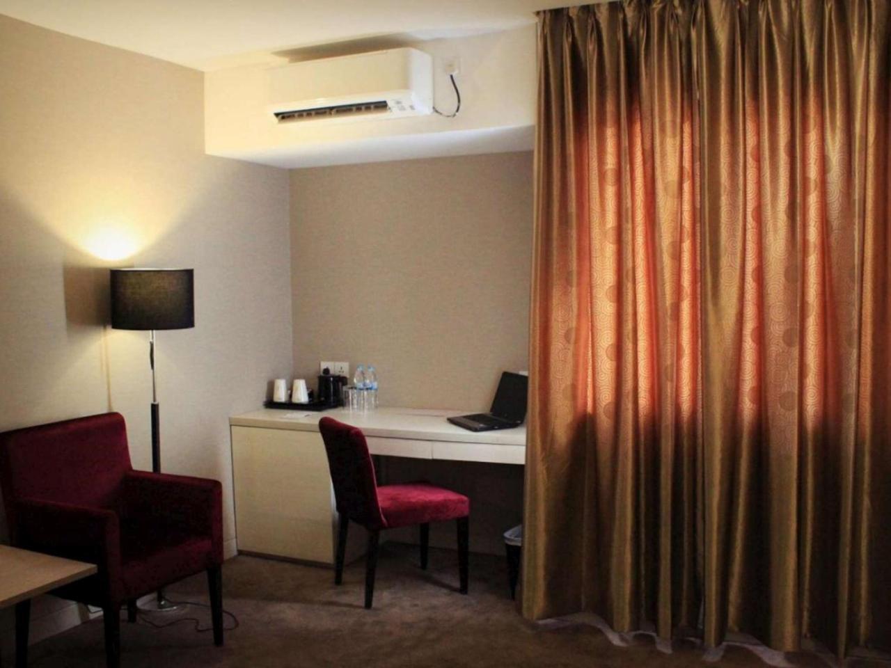 Biz Hotel Batam Ναγκόγια Εξωτερικό φωτογραφία