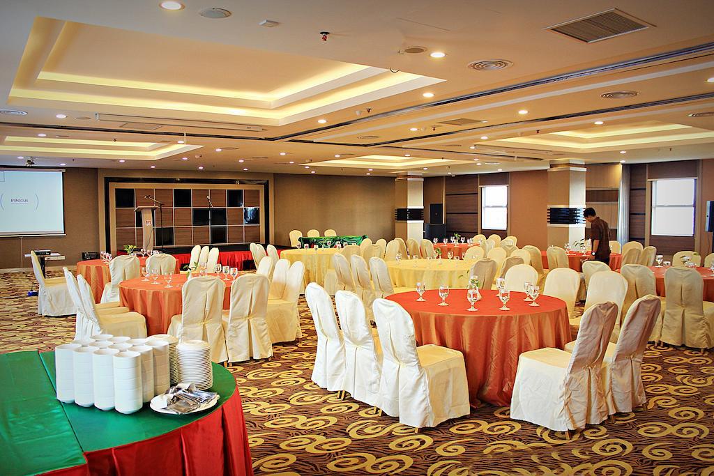 Biz Hotel Batam Ναγκόγια Εξωτερικό φωτογραφία